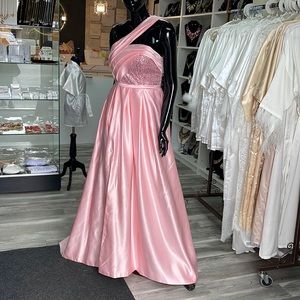 BRAND NEW!! pink gown